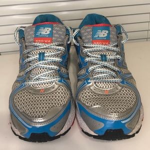 New Balance 580 V4 blue and pink size 7 great condition